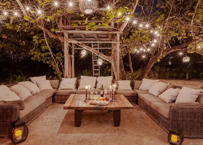 Beachfront House Of Sirens * Playa del Carmen