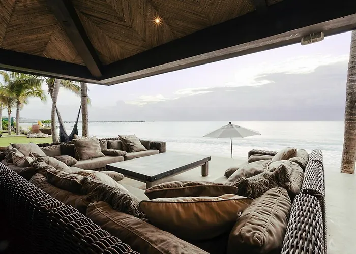 Beachfront House Of Sirens